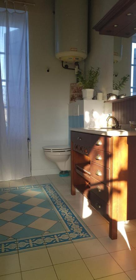 Maison Chaleureuse Et Familiale. Nalliers  Buitenkant foto